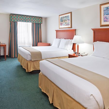 Holiday Inn Express Birch Run-Frankenmuth Area By Ihg Exterior foto